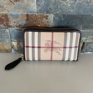 Authentic Burberry Haymarket check wallet